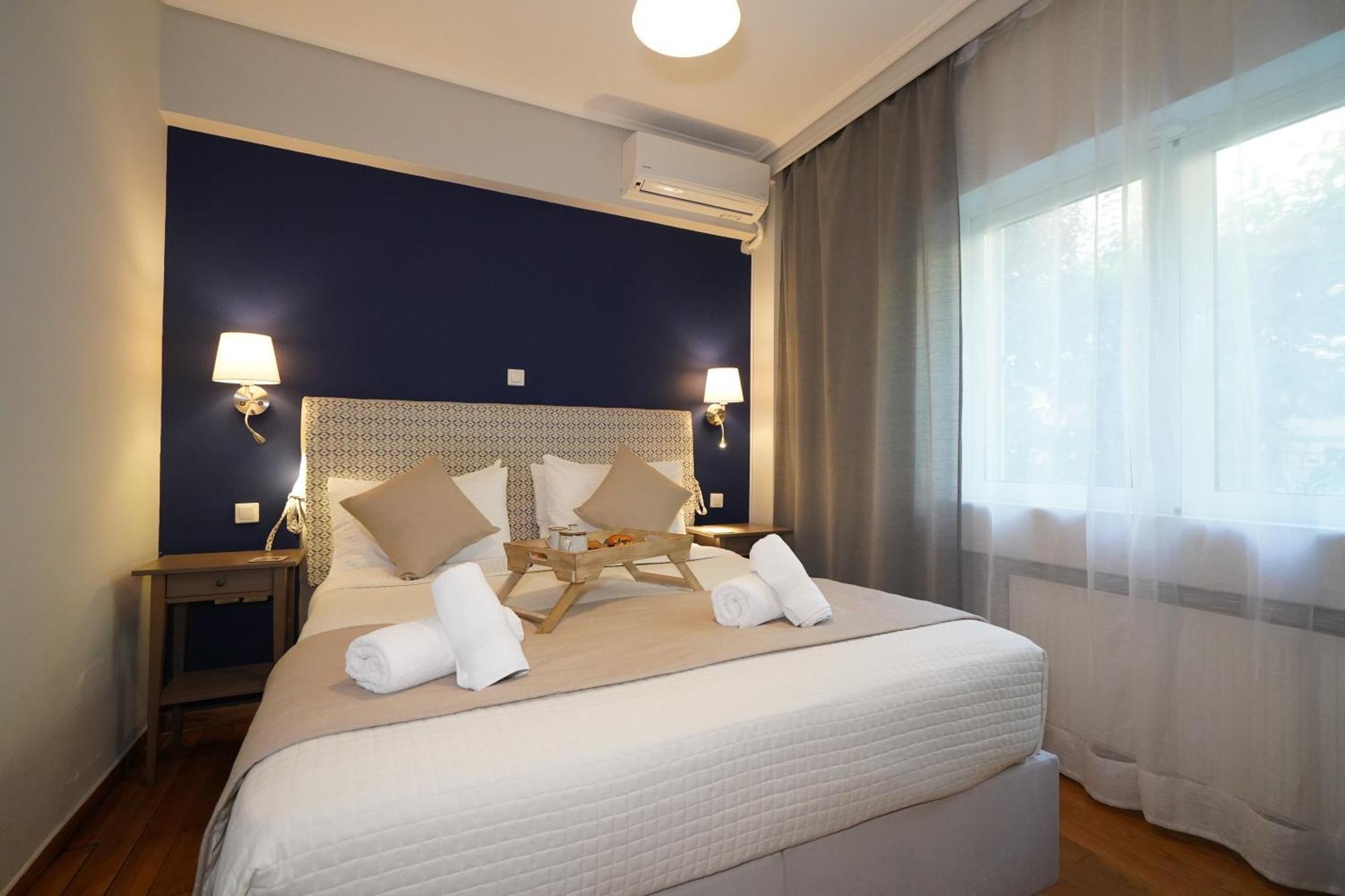 Garden Apartment Next To The Mall -Private Parking Athen Eksteriør bilde